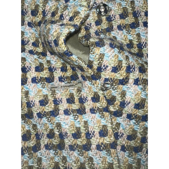 Elegant J McLaughlin Wool Blazer - Size 8 | Perfect Office Attire - Picture 4 of 8